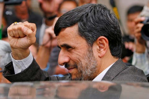 25 January: Iranians to continue enriching uranium unless big powers play ball