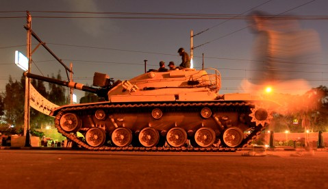Egypt army given temporary power to arrest civilians