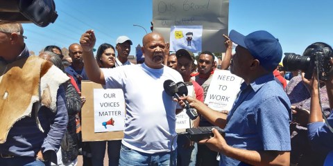 Saldanha residents call on government to keep steel mill open