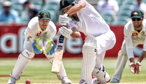 Cricket: In defence of Faf du Plessis, the snail that sails across sandpaper