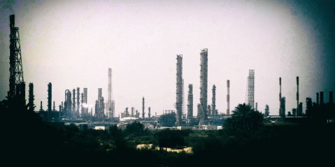 The oil price plunge: Saudi Arabia’s high-stakes gamble