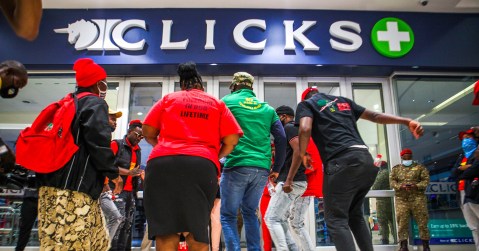 Clicks stores trashed over racist ad