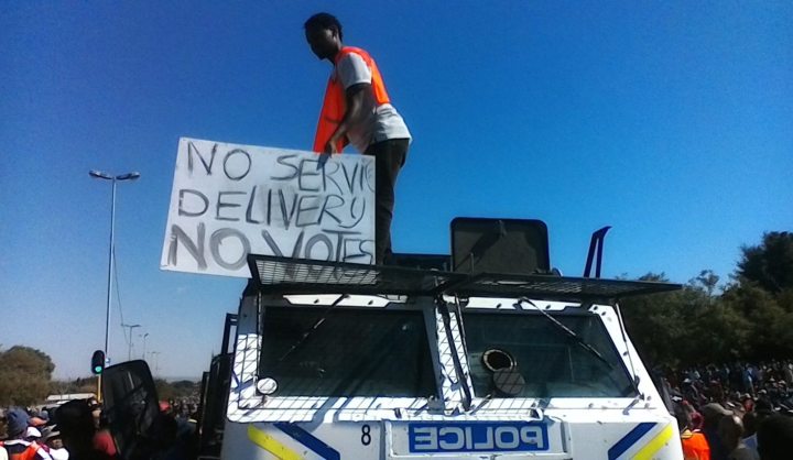 Enough Is Enough: Zandspruit residents return to the streets