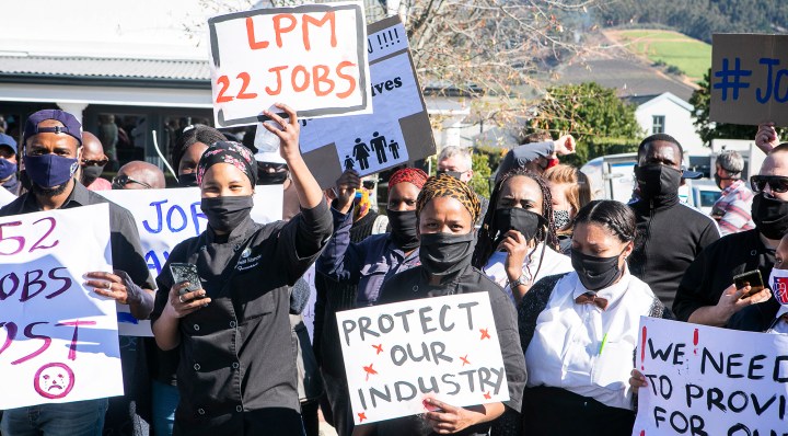 Restaurant workers protest against destruction of their livelihoods