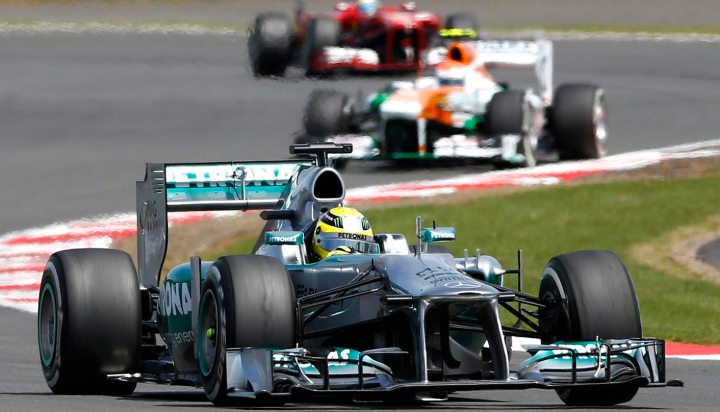 Formula One: Nico Rosberg Wins British GP in Race Of Exploding Tyres