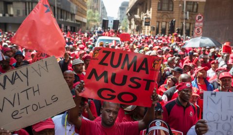 #CosatuStrike in Photos: Sea of red sends message on State Capture and corruption