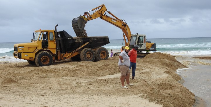 Top water scientists fuming after ‘God’s yellow machines’ smash open Lake St Lucia mouth