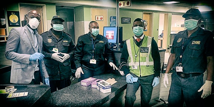 Experts welcome government response to SA’s first Covid-19 case