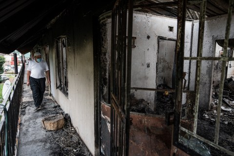 Bleak Christmas as fire destroys block of flats in Newclare, Johannesburg