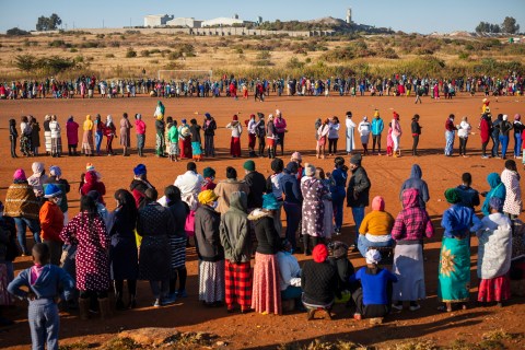Projections on pandemic’s path, Strandfontein court case postponed and provinces motivate for Level 3