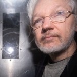 WikiLeaks' Assange in last-ditch battle to stop U.S. extradition