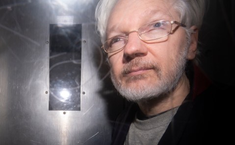 UK government refuses to release information about Assange judge who has 96% extradition record