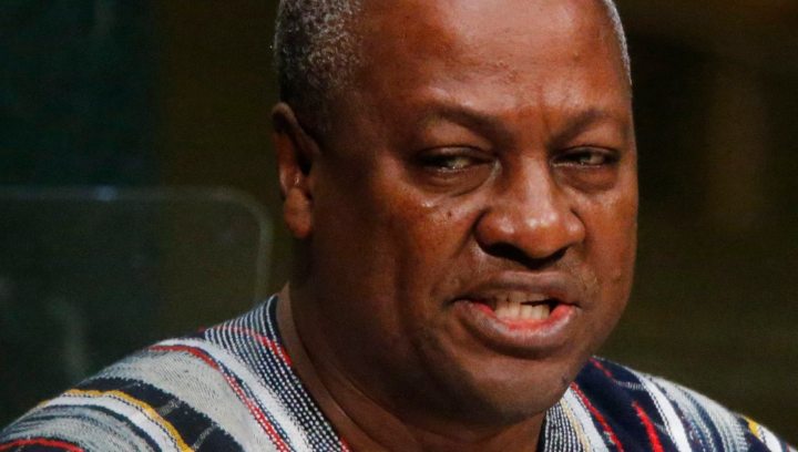 Ghana minister resigns over handling of power crisis