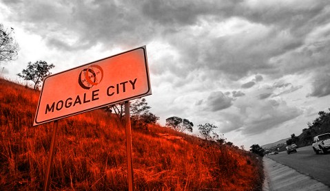 Mogale City on a precipice: DA has two weeks to uncover its rebel