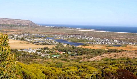 GroundUp: Noordhoek eco estates protect the rich from the reality of Masiphumelele