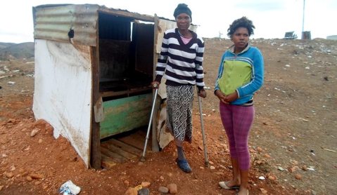 GroundUp: Disabled woman lives in a cardboard shack on a filthy hill