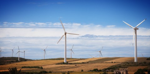 Huge West Coast wind project generates strongly opposing views