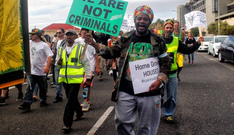 GroundUp: High priorities as marchers demand right to carry dagga