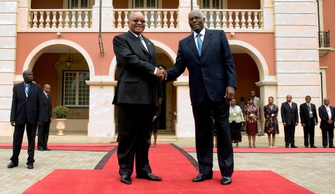 ISS Today: Zuma and Dos Santos manoeuvre to rule from the grave