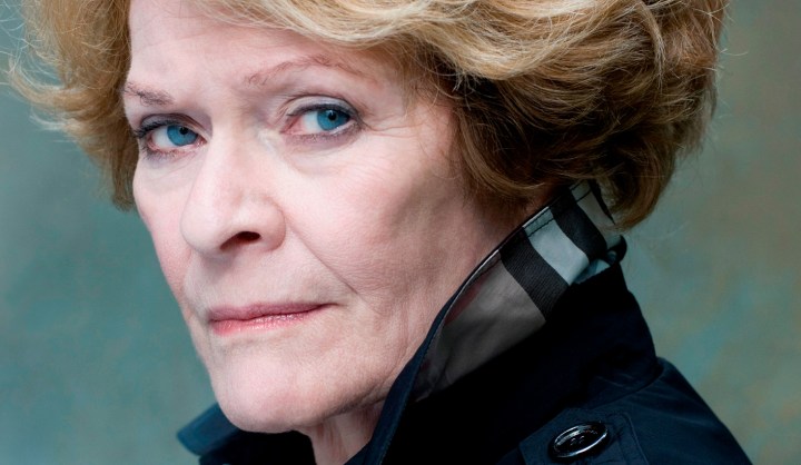 Dame Janet Suzman apologises for racist remark about black theatregoers