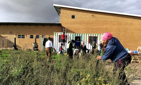 Bonteheuwel community group takes flak from DA councillor for their Covid-19 relief efforts