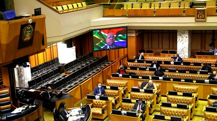 Parliamentary oversight resumes, but challenges remain