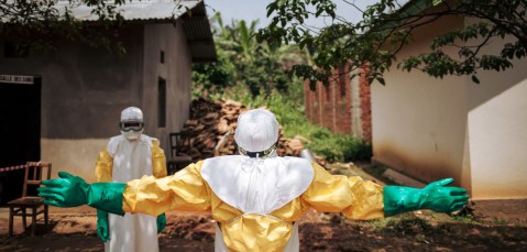 Ebola: The response is struggling, one year into the outbreak