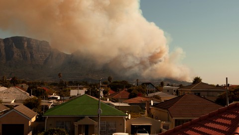 Cape Town and Joburg blazes hide shocking truth about SA’s fire services