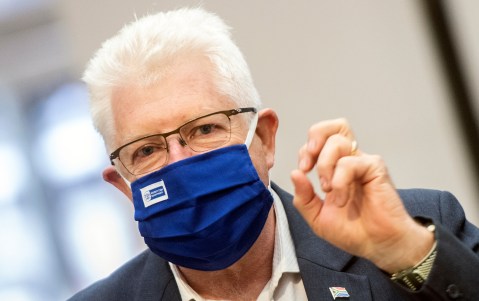 Western Cape’s Alan Winde: Far too many people are behaving as if the pandemic is over