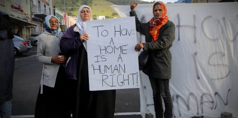 Bo-Kaap residents join ‘Gatvol Capetonians’ shutdown protest