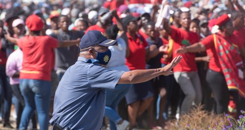 Tensions mount  between EFF and police during another Friday protest in Cape Town
