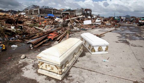 Philippine president puts typhoon death toll at 2,000 to 2,500