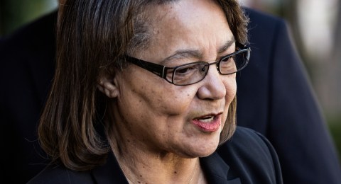 Sky-High Exit Strategy: De Lille’s final days in office may reveal how effective a ‘lame duck’ politician can be