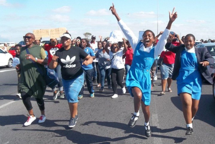 Khayelitsha schools demand security guards and metal detectors