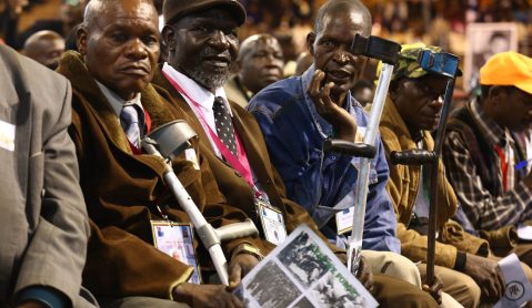 Zimbabwe: Mugabe dumps war vets in high stakes gamble
