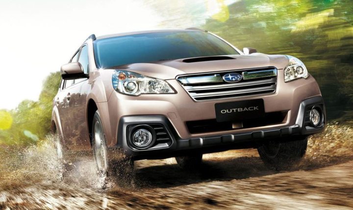 Subaru Outback 2.0D Lineartronic: Crossing over