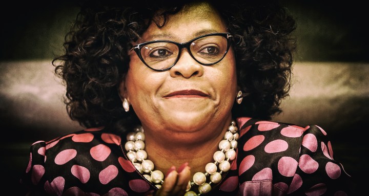 As SABC board is set to present detailed turnaround plan to Parliament, Minister Mokonyane is not helping