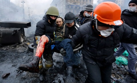 Ukraine truce shattered, death toll hits 67