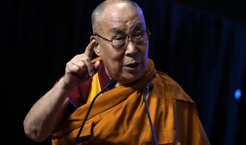 SADC Wrap: Congo cracks down on social media, while Dalai Lama bails on Botswana