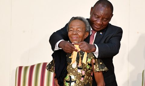 Ramaphosa gives gold national orders awards to Didier Ratsiraka, Edna Molewa and Johaar Mosaval