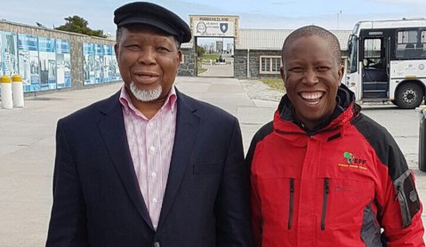 Fighters and Struggle icons unite on Robben Island