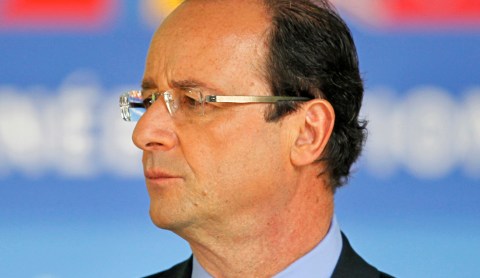 France’s Hollande urges euro zone growth effort