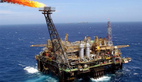 Big oil to cut investment again in 2016