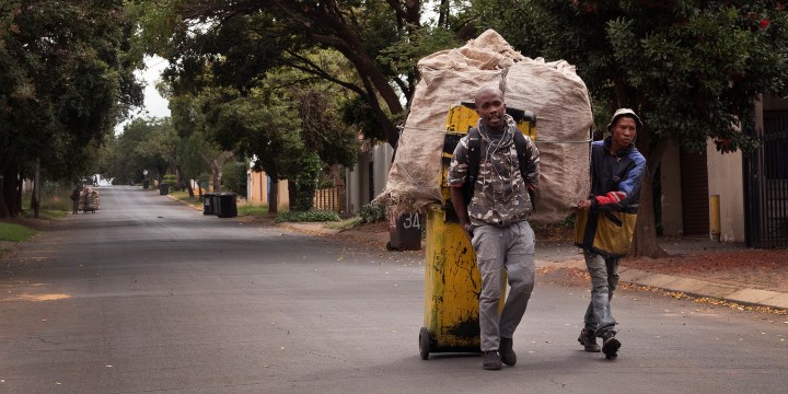 Johannesburg’s informal waste reclaimers collect World Wildlife Fund award