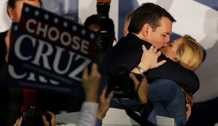 Ted Cruz tops Trump in Iowa presidential race, Clinton and Sanders tie
