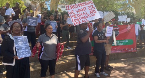 Iziko employees to continue protest after talks with management fail