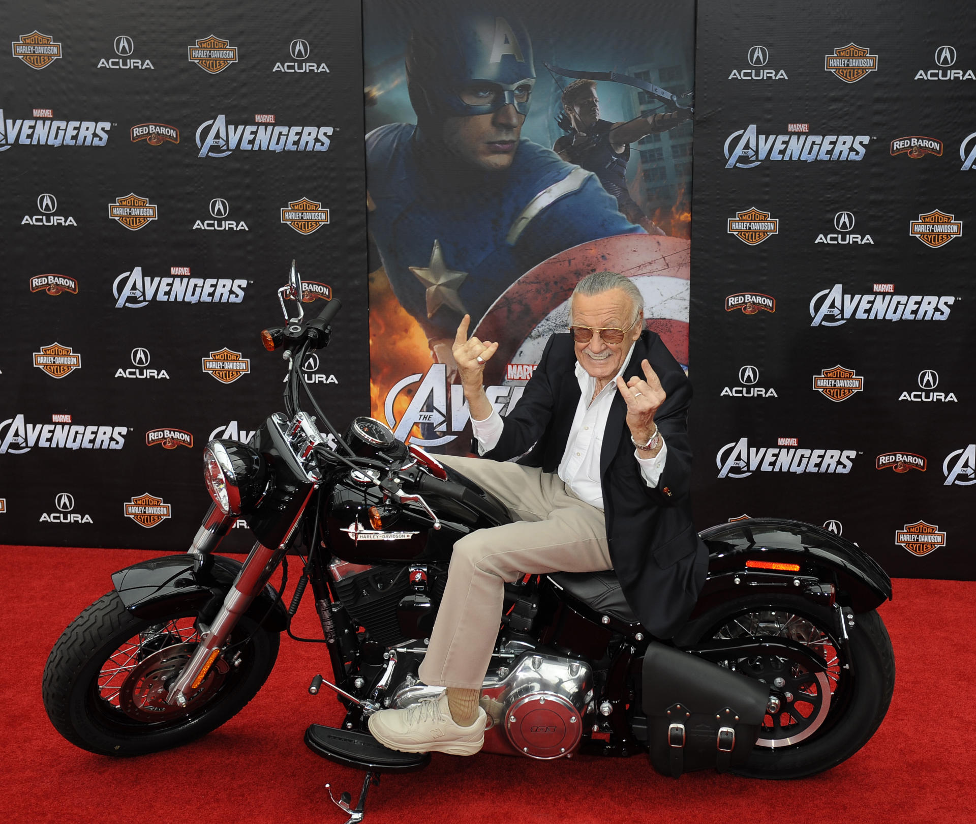 Stan Lee, Marvel legend and father of superheroes, dies...