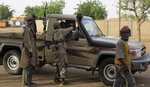 Mali army reinforces, expects Islamist attack