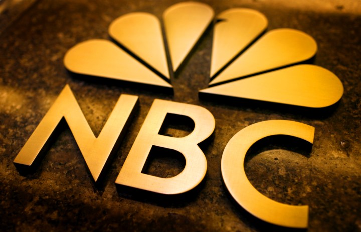 GE to buy remainder of NBC Universal… so it can sell it off to Comcast