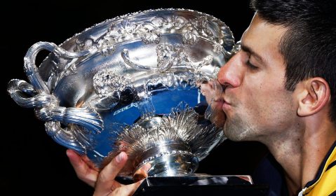 Tennis: Djokovic pounces to claim Melbourne three-peat